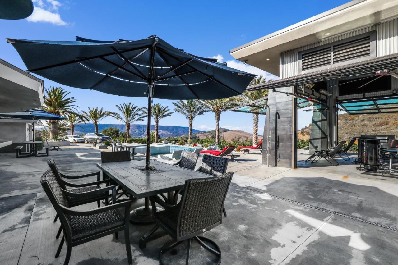 Iron Mansion Private Resort-Event Space 12000 Ft! Temecula Exterior foto